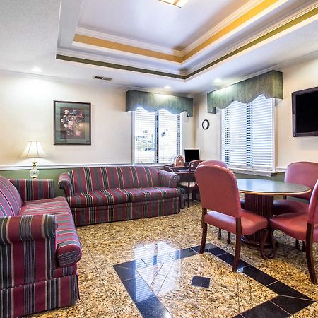 Relax Inn Milledgeville Buitenkant foto